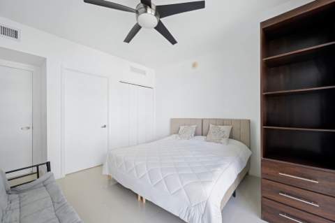 475 Brickell Avenue 1815, Miami FL - photo 13 of 20