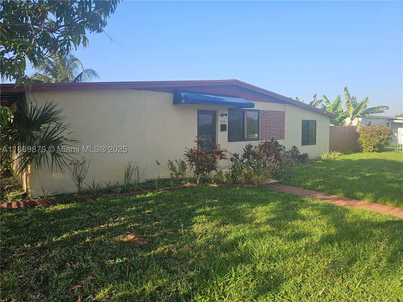 3 bedroom SingleFamilyResidence at 500 NW 199th St, Sierra Mirada, Miami Gardens — photo 1
