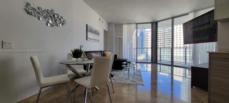 2 bedroom Condominium at 1300 Brickell Bay Dr 3007, Brickellhouse Condo, Miami — photo 4