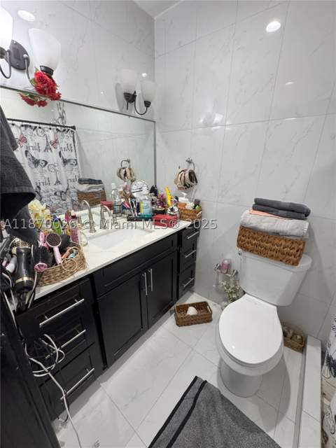 6411 W 27th Way 201, Hialeah FL - photo 11 of 21
