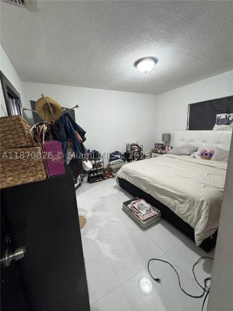 6411 W 27th Way 201, Hialeah FL - photo 8 of 21