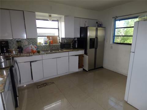 1321 NW 72nd St, Miami FL - photo 15 of 16