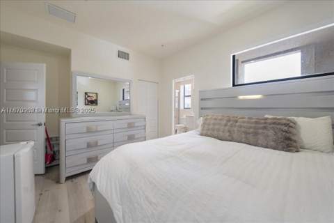 10413 NW 82nd St 9, Doral FL - photo 22 of 41