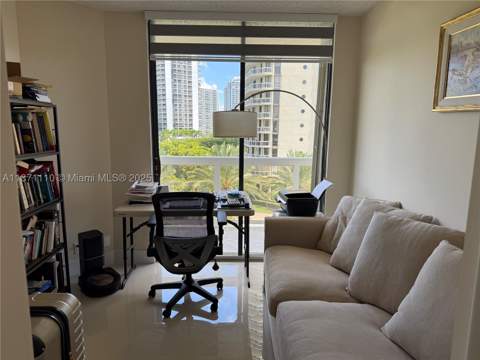 20185 E Country Club Dr 510, Aventura FL - photo 15 of 16