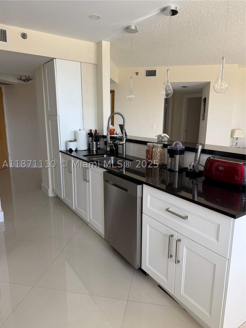 3 bedroom Condominium at 20185 E Country Club Dr 510, The Landmark Condo, Aventura — photo 2