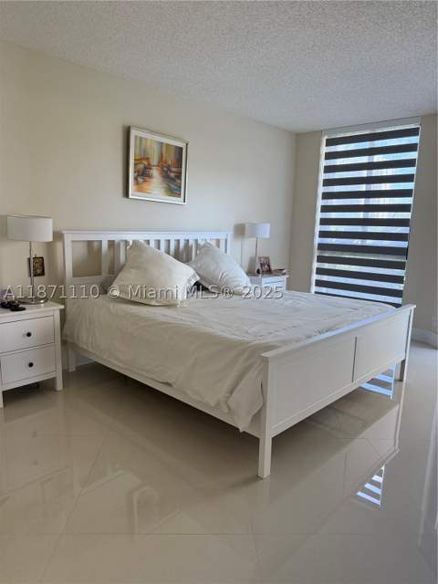 20185 E Country Club Dr 510, Aventura FL - photo 9 of 16