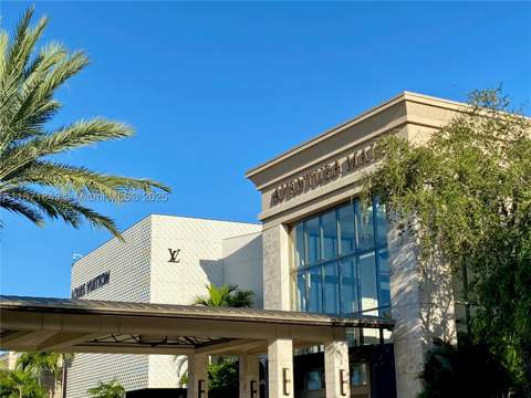 3301 N Country Club Dr 410, Aventura FL - photo 19 of 21