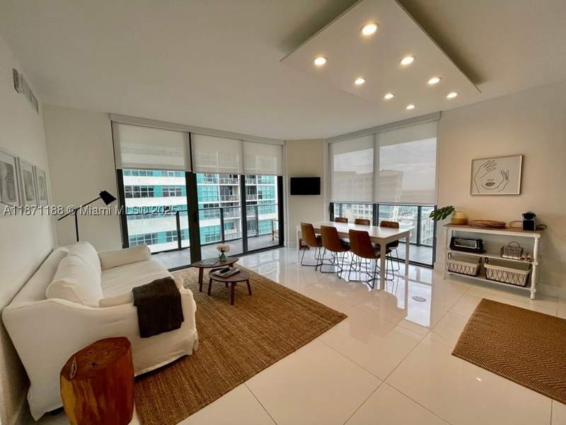 2 bedroom Condominium at 121 NE 34 St 901, Hyde Midtown, Miami — photo 2