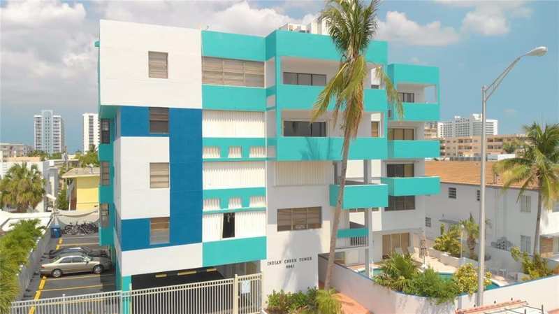 2 bedroom Condominium at 6941 Carlyle Avenue 4C, Indian Creek Tower, Miami Beach — photo 1