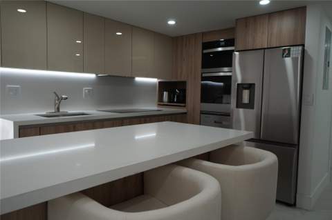 6941 Carlyle Avenue 4C, Miami Beach FL - photo 11 of 57