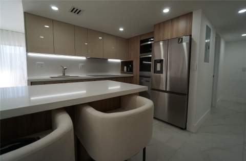 6941 Carlyle Avenue 4C, Miami Beach FL - photo 21 of 57