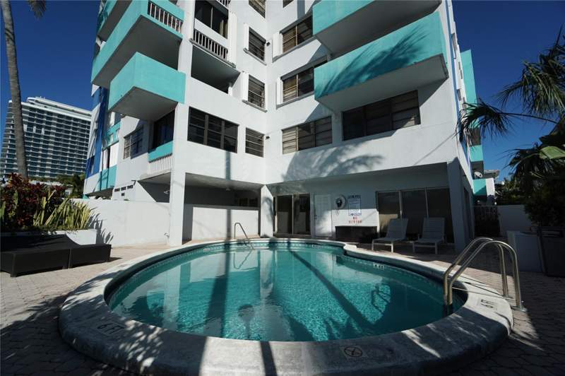 2 bedroom Condominium at 6941 Carlyle Avenue 4C, Indian Creek Tower, Miami Beach — photo 4