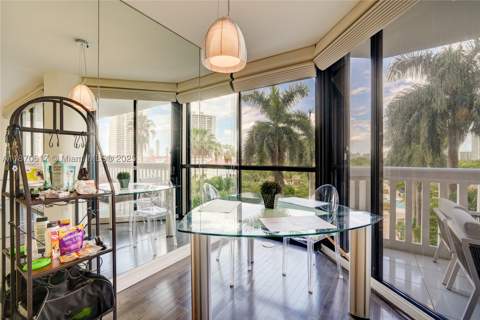 2000 Island Blvd 710, Aventura FL - photo 8 of 30