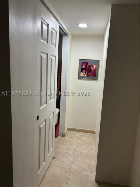 3475 N Country Club Dr 116, Aventura FL - photo 16 of 37
