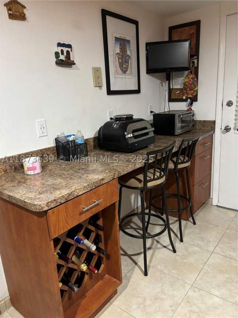 3475 N Country Club Dr 116, Aventura FL - photo 6 of 37