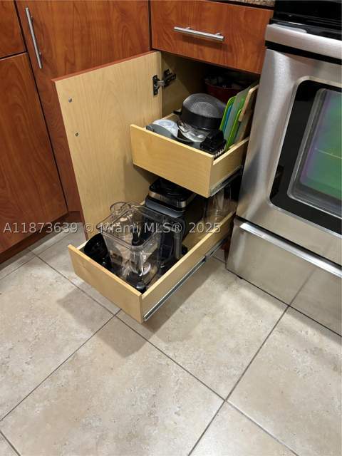3475 N Country Club Dr 116, Aventura FL - photo 7 of 37