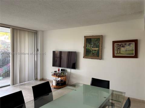 3475 N Country Club Dr 116, Aventura FL - photo 9 of 37