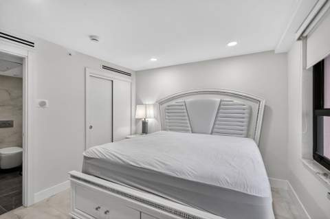 5225 Collins Avenue 1408, Miami Beach FL - photo 15 of 37