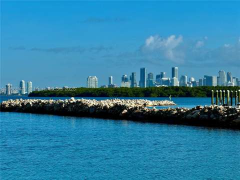 200 Harbor Dr, Key Biscayne FL - photo 10 of 24
