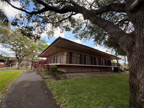 11295 SW 88th St M109, Miami FL - photo 14 of 17