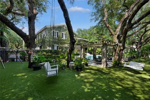 612 Sunset Dr, Coral Gables FL - photo 6 of 20