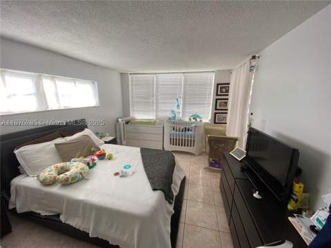1670 NE 191st St 315-3, Miami FL - photo 6 of 9