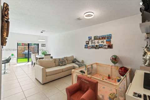 13378 SW 287th Ter 13378, Homestead FL - photo 10 of 39
