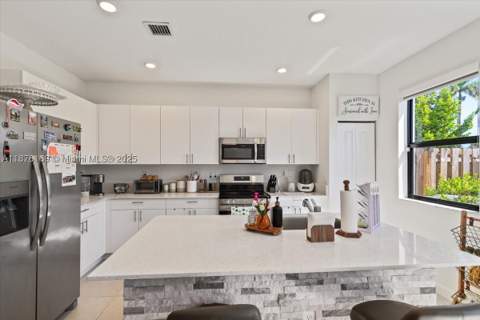 13378 SW 287th Ter 13378, Homestead FL - photo 16 of 39
