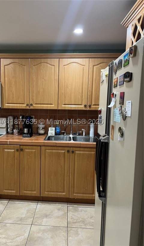 8875 Fontainebleau Blvd 203, Miami FL - photo 7 of 22
