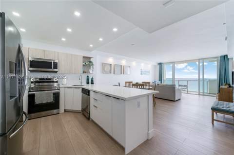 5601 Collins Ave 1011, Miami Beach FL - photo 12 of 32