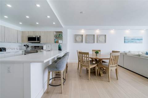 5601 Collins Ave 1011, Miami Beach FL - photo 9 of 32