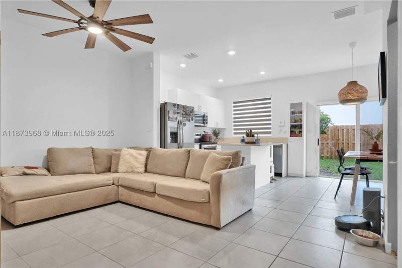 3 bedroom Townhouse at 16312 SW 291st St, Paradise Pines, Homestead — photo 5