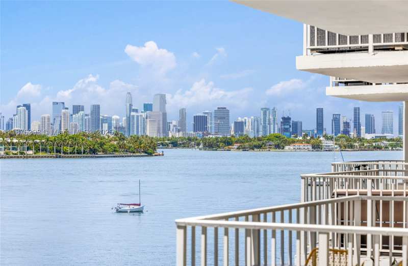 1 bedroom Condominium at 1228 West Ave 312, Bayview Terrace Condo, Miami Beach — photo 1