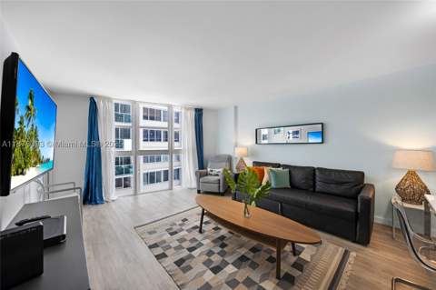 1228 West Ave 312, Miami Beach FL - photo 7 of 31