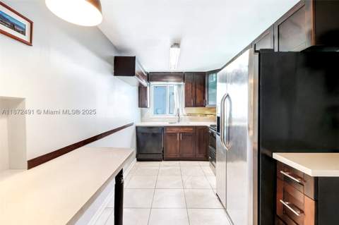 7830 Dickens Ave 202, Miami Beach FL - photo 10 of 40