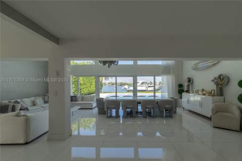 1215 N Biscayne Point Rd, Miami Beach FL - photo 9 of 54