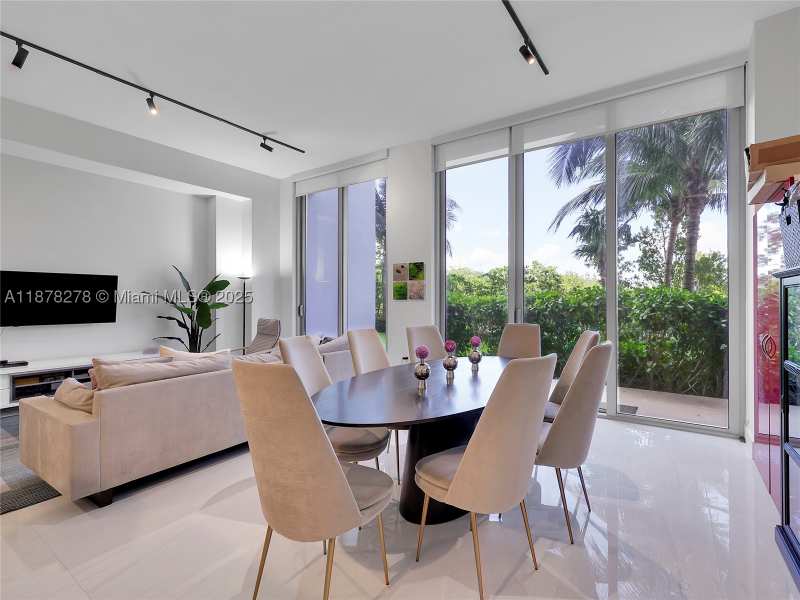3 bedroom Apartment at 16385 Biscayne Blvd 105, The Harbour, North Miami Beach — photo 1