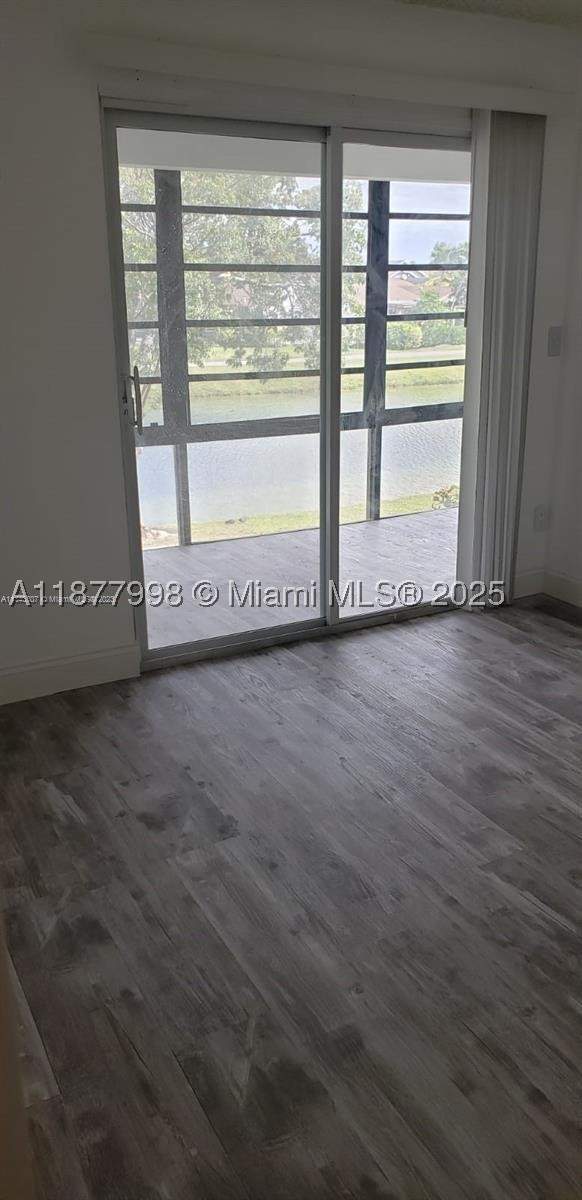 2 bedroom Condominium at 9709 Hammocks Blvd 202, Lakeview At Hammocks Cond, Miami — photo 2