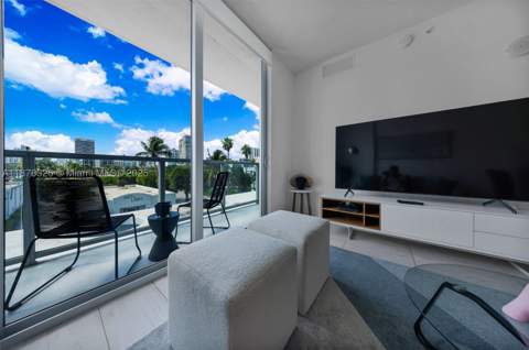 3900 Biscayne Blvd S-208, Miami FL - photo 8 of 29