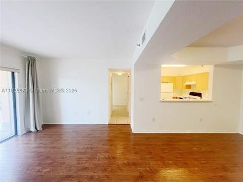 9340 Fontainebleau Blvd W206, Miami FL - photo 8 of 32