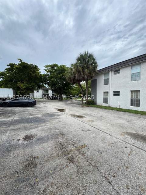 10353 N Kendall Dr Bb2, Miami FL - photo 17 of 18