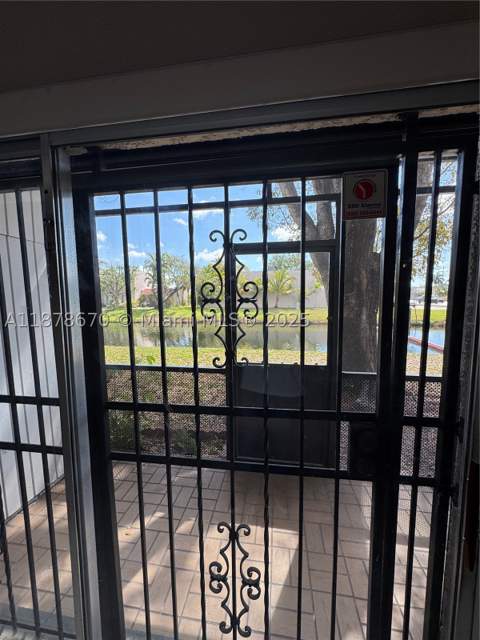 10353 N Kendall Dr Bb2, Miami FL - photo 7 of 18