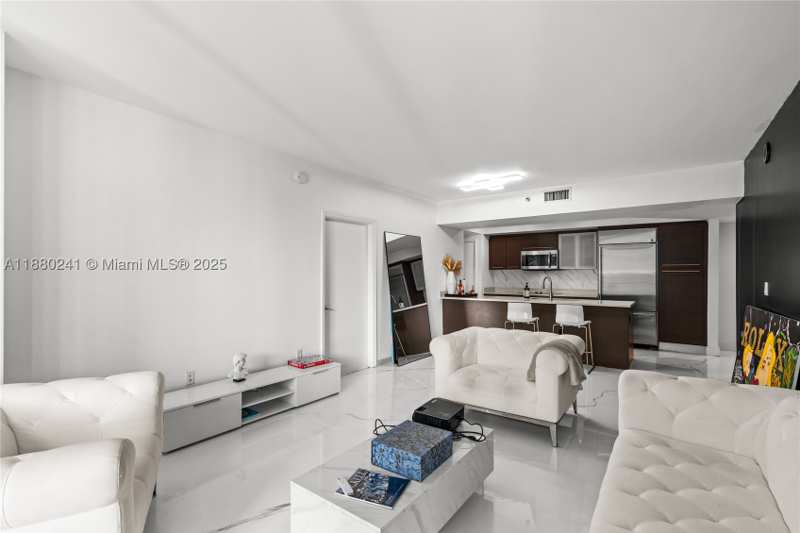 2 bedroom Condominium at 55 SE 6th St 1203, 500 Brickell West Condo, Miami — photo 1