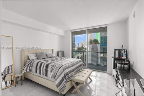 55 SE 6th St 1203, Miami FL - photo 10 of 15