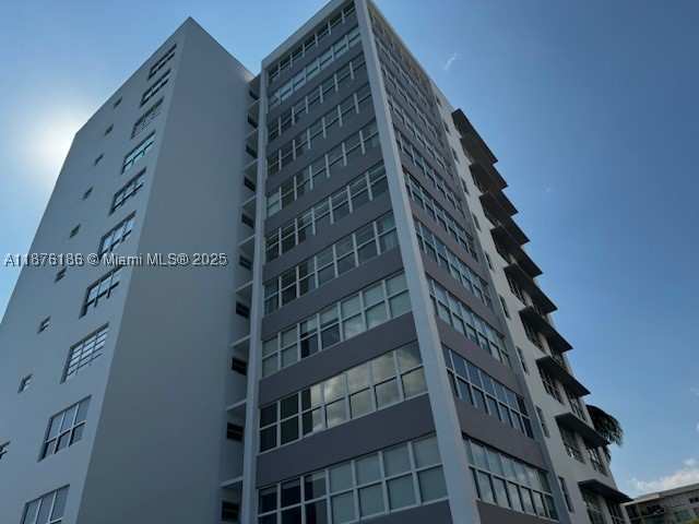 2 bedroom Condominium at 9100 W Bay Harbor Dr 7A, Blair House Condo - West, Bay Harbor Islands — photo 1