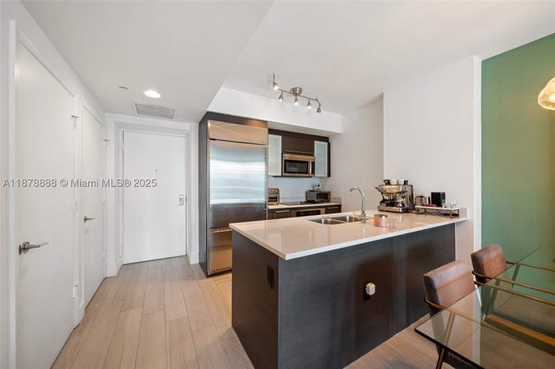 1 bedroom Condominium at 55 SE 6th St 1908, 500 Brickell West Condo, Miami — photo 4