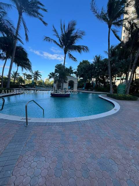 19501 S W country Club dr 1706, Aventura FL - photo 13 of 18