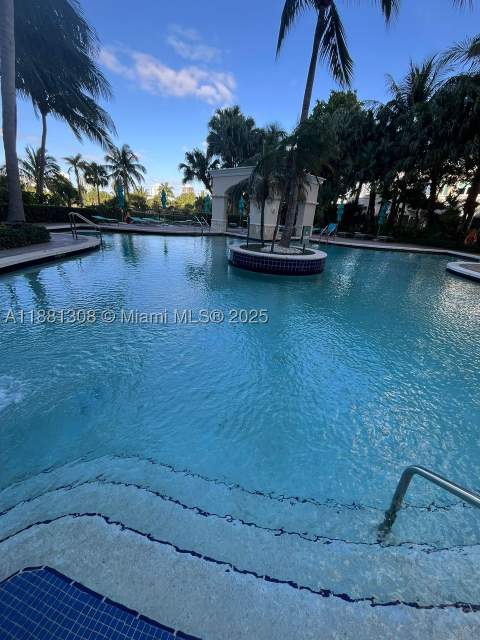 19501 S W country Club dr 1706, Aventura FL - photo 14 of 18