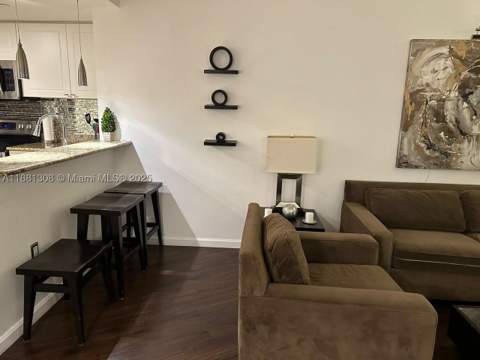 19501 S W country Club dr 1706, Aventura FL - photo 6 of 18