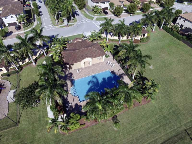 4 bedroom SingleFamilyResidence at 25123 SW 118th Place, Hemingway Point, Cutler Bay — photo 1